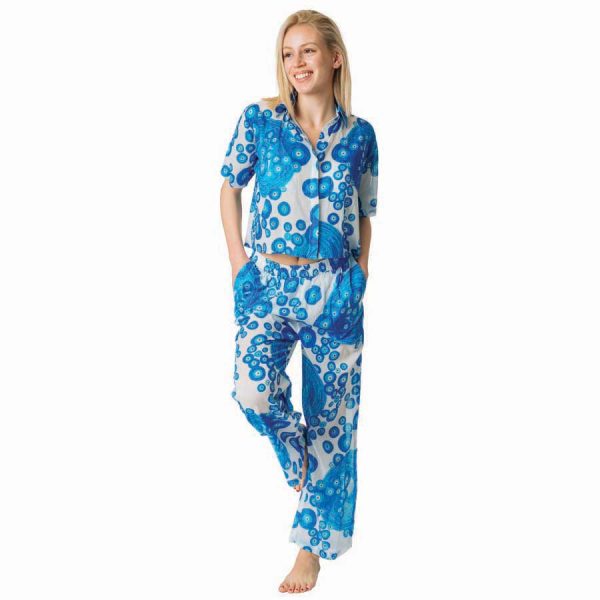 ΠΑΝΤΕΛΟΝΙ ΒΑΜΒ.  ΜΕ ΜΑΤΙΑ ΜΠΛΕ