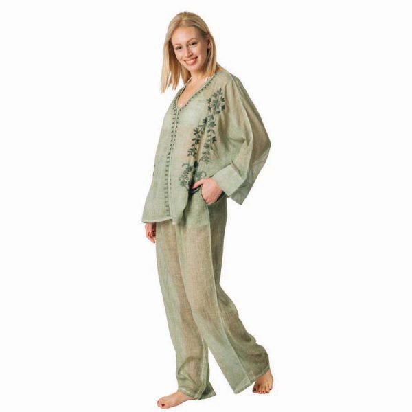 ΜΠΛΟΥΖΑ ΜΕ ΚΕΝΤΗΜΑ ΧΑΚΙ