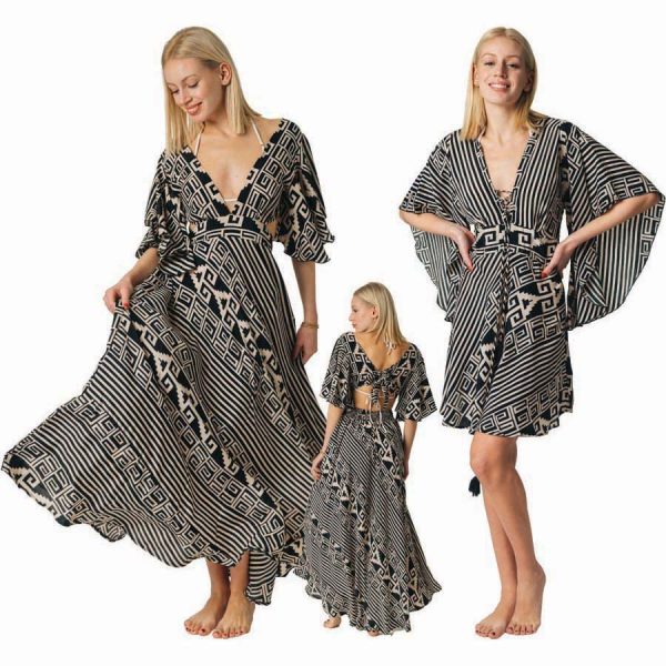 ΦΟΡΕΜΑ ΚΟΝΤΟ ΜΕ ΜΑΝΙΚΙ ΜΕ ΜΠΛΕ ΣΧΕΔΙΟ